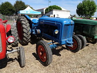 Tracteur Fordson Major Diesel (ph F. Mrugala, St Jean de Touslas)(1)